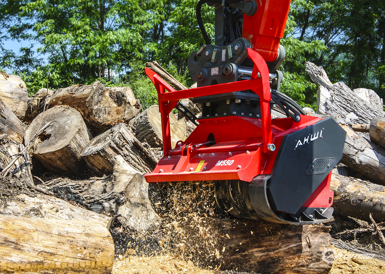 Мульчер M550e-1300 на экскаватор